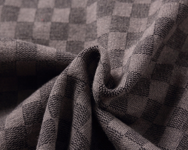 ブランドセーター着用イメージ